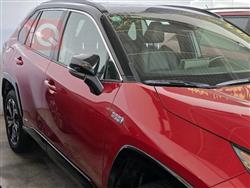 تۆیۆتا ڕاڤ 4